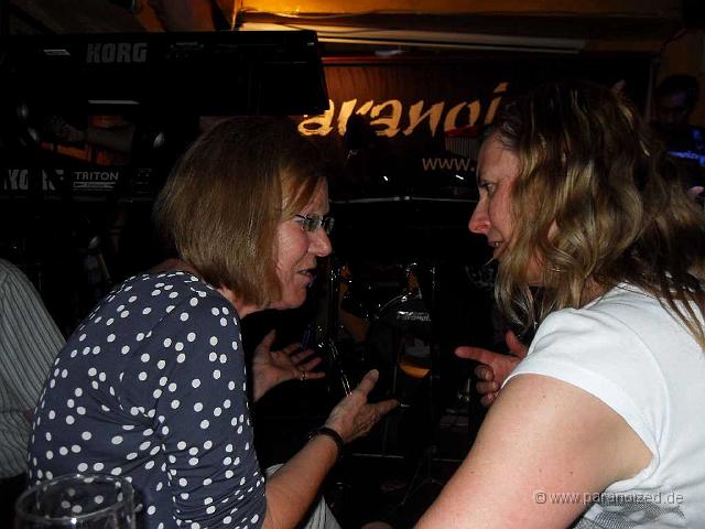 2011 Hands up at Kilians 024.jpg - Fachpublikum